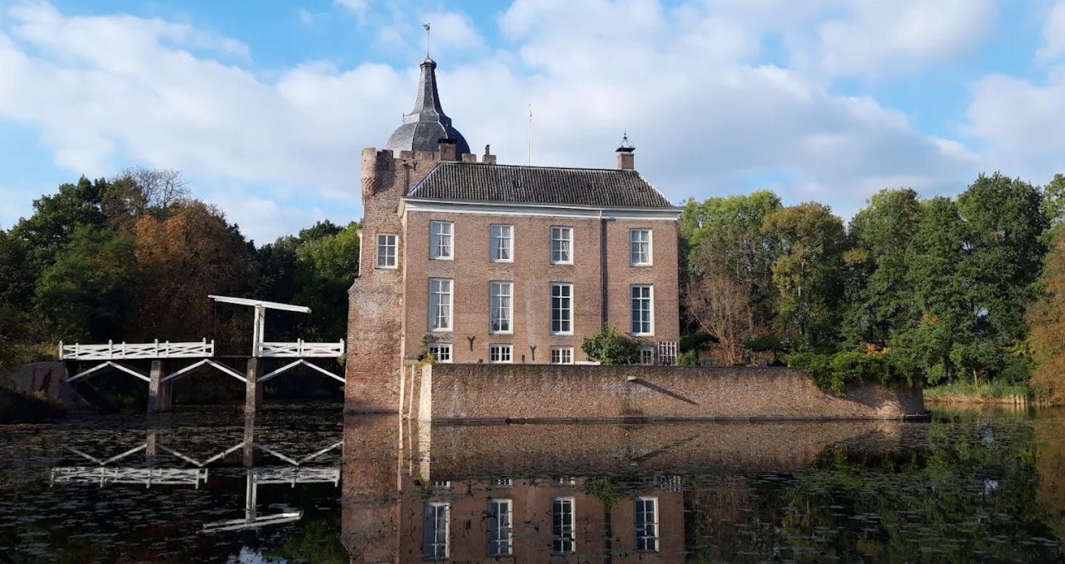 Kasteel Heukelum, Netherlands